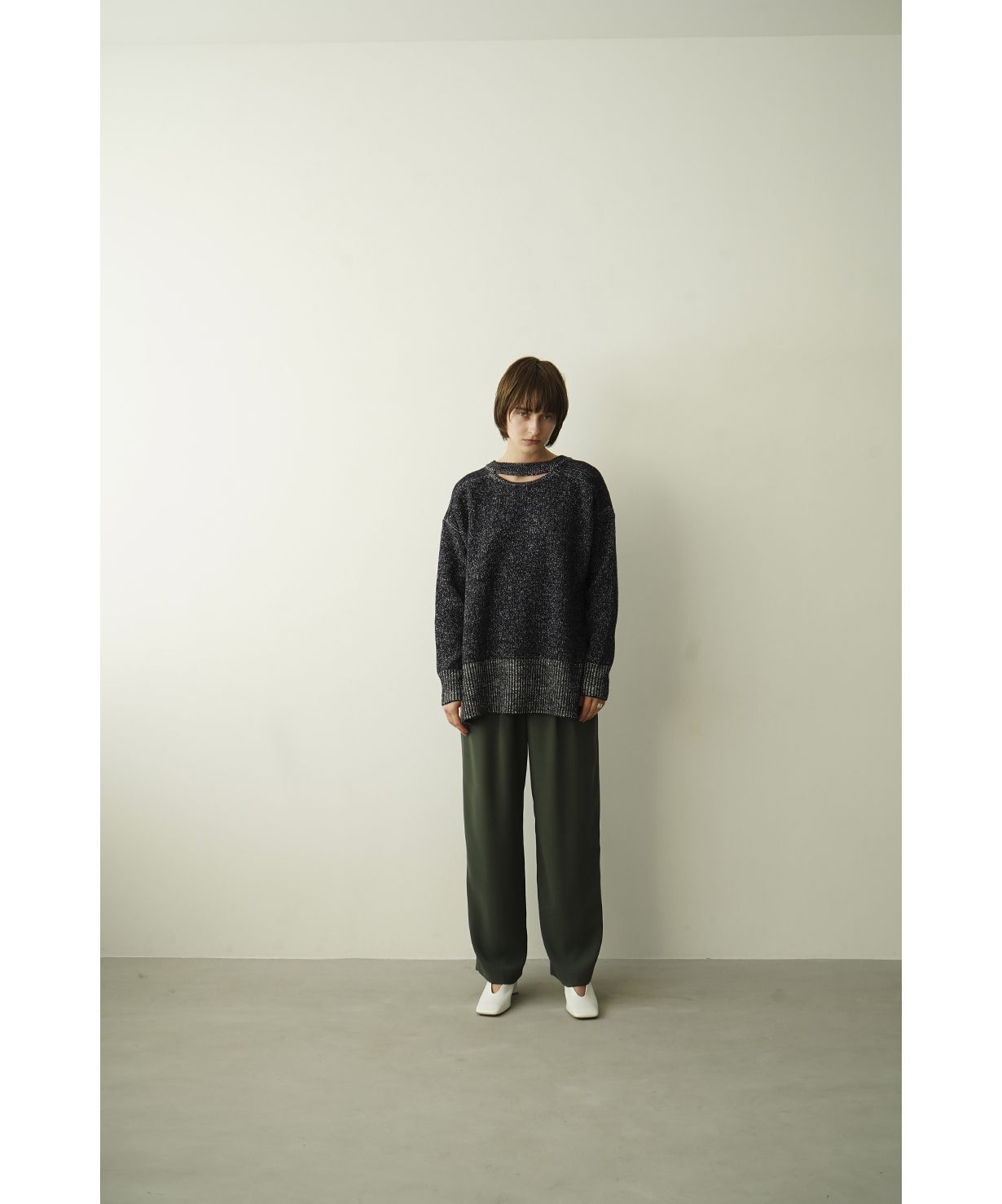 BASIC TUCK PANTS(505105012) | クラネ(CLANE) - MAGASEEK