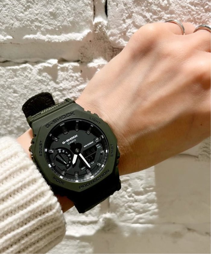 【G-SHOCK】GRUNGE SNOW / GAE-2100GC-7AJR