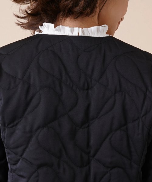 キルティングノーカラージャケット 