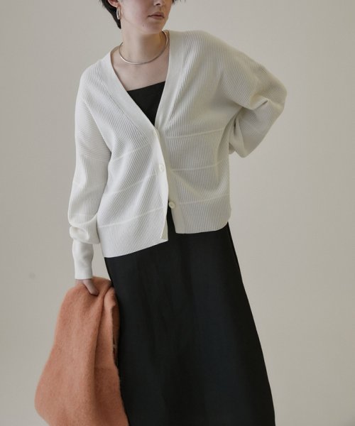 Vネックリブカーディガン－CreamyCotton /クリーミーコットン－ Creamy ■モデル身長 着用サイズ Cotton クリーミーコットン