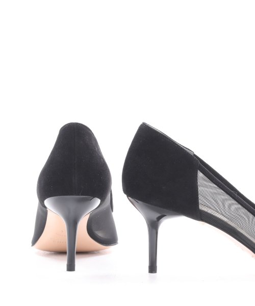 ポインテッドチュールパンプス 