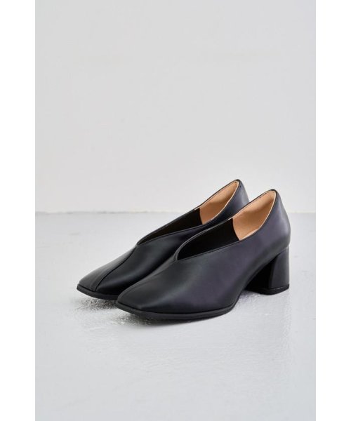 AZUL by moussy(アズールバイマウジー)/SQUARE TOE THICK HEEL PUMPS/img01