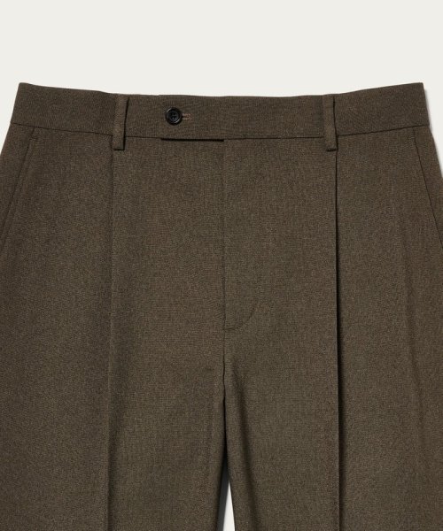 【WEB限定 WARDROBE SMART】LANATEC セットアップ/背抜きジャケット＆イージーパンツ LANATEC 品名：byS B88 W76 H92 JKT 1P LANTEC OX JKT/1P WARDROBE 遠目でみると無地のように見えますが