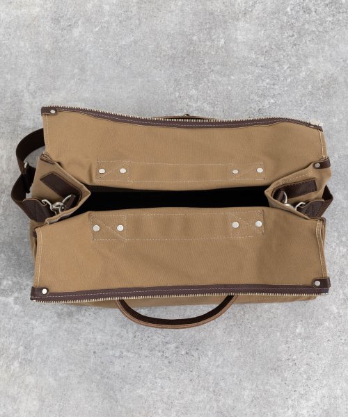 ボストンバッグ ショルダー パラフィン 2WAY メンズ レディース カバン 収納 便利 国産 日本製 オープンファスナー 牛革 本革 撥水 お出かけ Butl ショルダー パラフィン メンズ 撥水 Butler Verner Sails/バトラーバーナーセイルズ