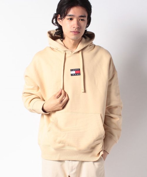 TJM TOMMY BADGE HOODIE 