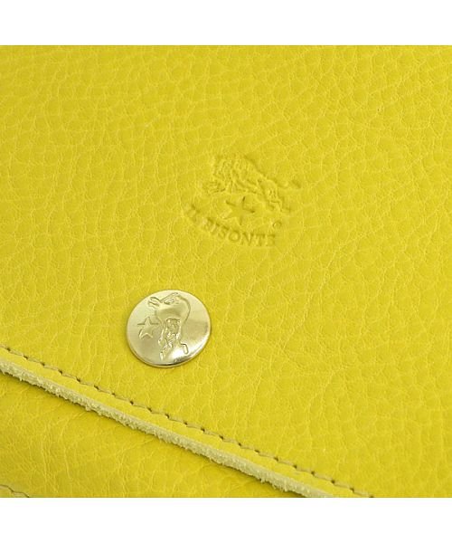ブランド雑貨総合 IL BISONTE 折りたたみ財布