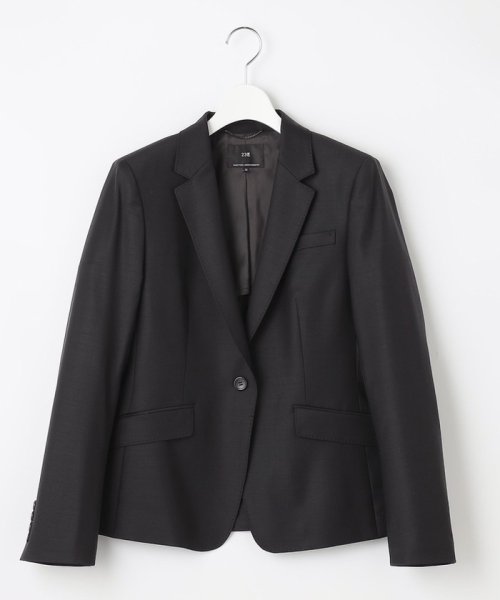 【セットアップ対応】ファインネスウール ジャケット 商品説明2023 Autumn23区定番のスーツシリーズ■デザインセレモニーシーンからお仕事まで幅広くお使いいただけるスーツ。パンツもスカートもOKの W2870978167(22000円)