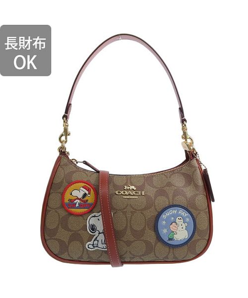 コーチショルダーバック　COACH×PEANUTS