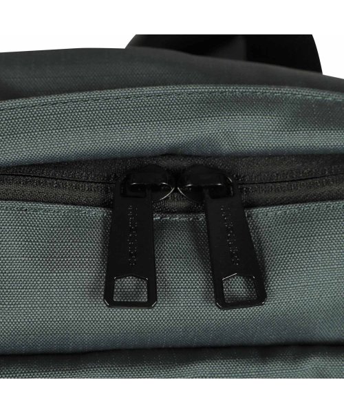 カーハート carhartt ショルダーバッグ バーノン メンズ レディース 撥水 斜め掛け VERNON SHOULDER BAG グリーン I030086 カーハート VERNON SHOULDER BAG ポリエステル