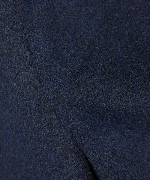 【MASCHILE/マスキーレ】メルトン ステンカラー コート 商品説明【素材】ウールとポリエステルを組み合わせることで保温性がありしなやかな肌触りを実現。イタリアンクラシックな2色の糸を織り込んだミックス調カラーでスモーキー KU1412081144(10725円)