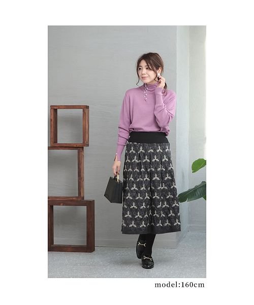 Sawa a la mode(サワアラモード)/ナチュラル可愛い花刺繍フレアスカート/img01