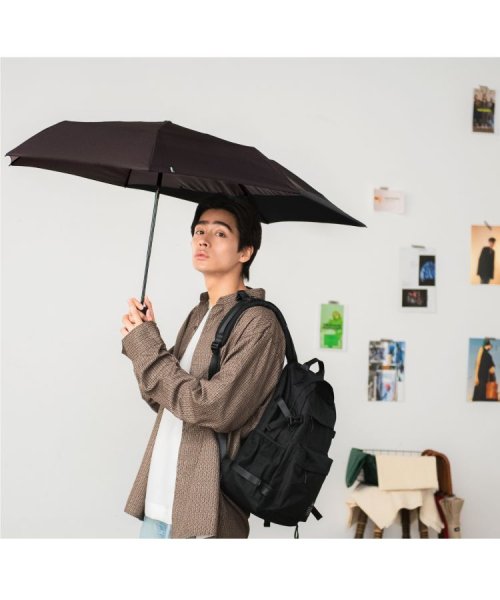 Wpc．(Wpc．)/【Wpc.公式】雨傘 UNISEX バックプロテクトフォールディングアンブレラ 55cm 鞄濡れない 継続はっ水 晴雨兼用 メンズ レディース 折りたたみ傘/img10