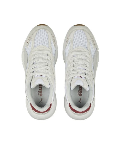 ユニセックス テバリス ニトロ スニーカー 