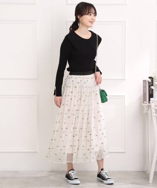 Couture Brooch(クチュールブローチ)/【すぐに着まわせる、春アイテム】チュール刺繍スカート/img01