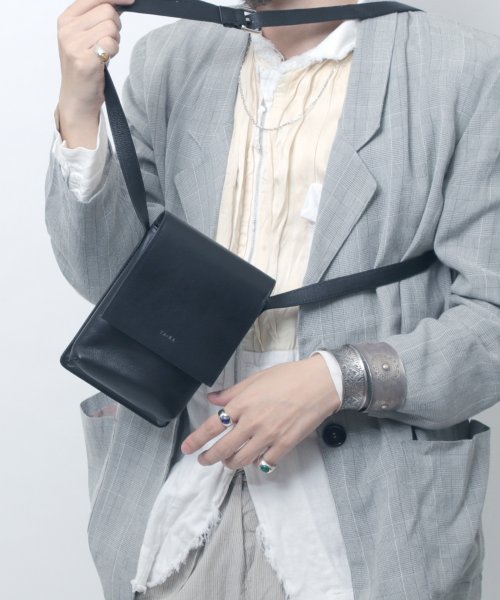 MAISON mou(メゾンムー)/【YArKA/ヤーカ】real leather box flap shoulder bag [Alnitak3]/リアルレザーフラップ ショルダー バッグ/img02