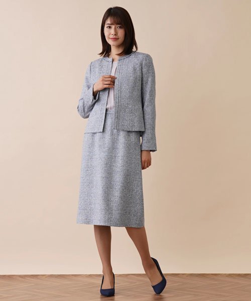 セレモニー】ノーカラースーツ(505103331) | レリアン(Leilian) - MAGASEEK 