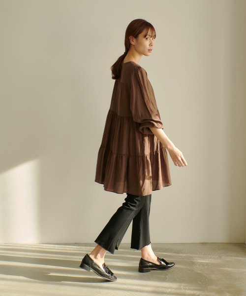 marjour(マージュール)/TIERED BLOUSE/img09