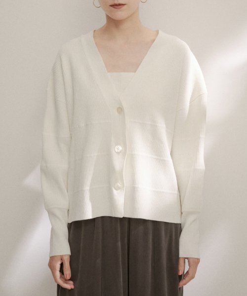 Vネックリブカーディガン－CreamyCotton /クリーミーコットン－ Creamy ■モデル身長 着用サイズ Cotton クリーミーコットン