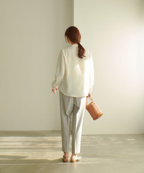 marjour(マージュール)/SHOULDER TUCK BLOUSE/img07