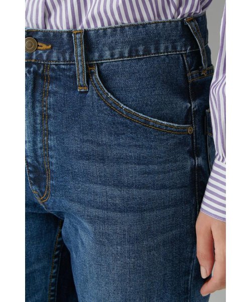 スリムストレートデニム 