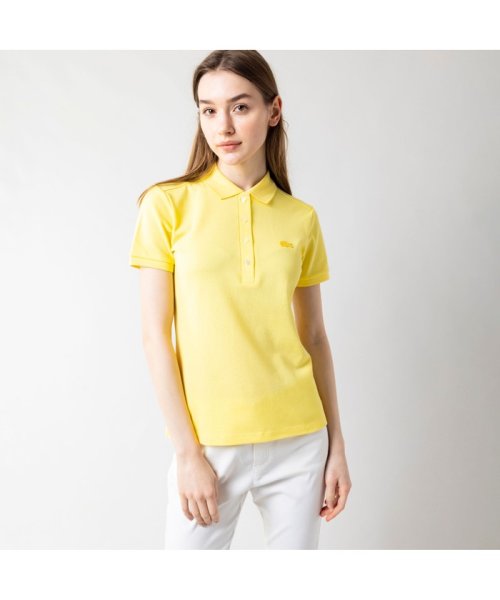 スリムフィット ストレッチコットンピケポロ（半袖） 商品説明色合い鮮やかなストレッチコットンピケ素材を使用した、スリムフィットのポロシャツ。光沢感のある４ボタンのリブポロカラ U1479075062(11440円)