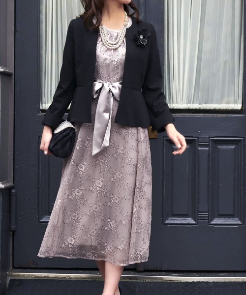 ペプラムジャケット＆レースワンピースアンサンブルスーツ「SU857  
