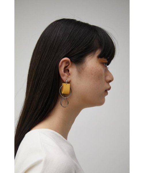 AZUL by moussy(アズールバイマウジー)/BICOLOR FAUX LEATHER EARRINGS/img11