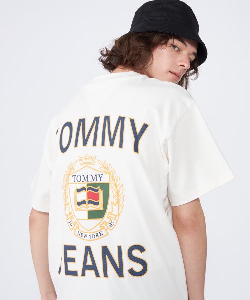 TOMMY JEANS(トミージーンズ)/【WEB限定】エンブレムバックロゴTシャツ/img03