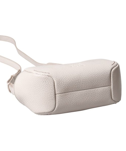 【カーラ】レザーショルダーバッグ S 本革 ミニバッグ 