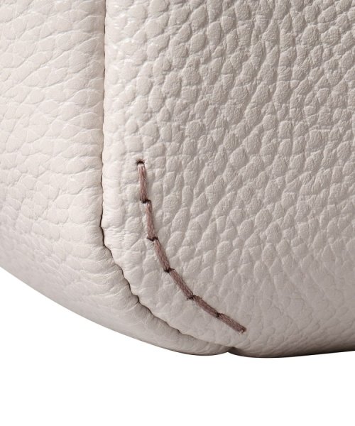 【カーラ】レザーショルダーバッグ S 本革 ミニバッグ 