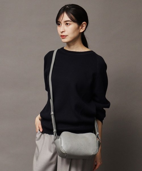 【カーラ】レザーショルダーバッグ S 本革 ミニバッグ 