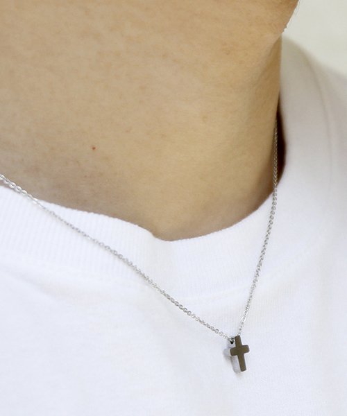 MAISON mou(メゾンムー)/【YArKA/ヤーカ】stainless mini cross top necklace[ct]/ステンレスミニクロスネックレス/img02