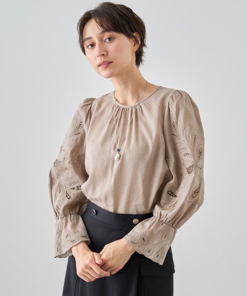 ANAYI(アナイ)/ラミーコットンローン袖刺繍ブラウス/img14