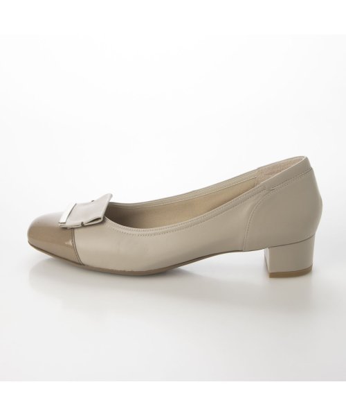 【3E】ローヒールスクエアパンプス 3E 本革