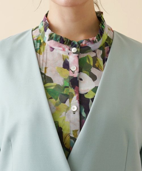 ノーカラージャケット 