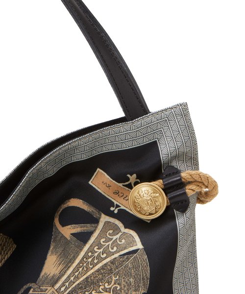 【TREASURE TOPKAPI】トレジャー トプカピ【アーカイブ】マイルドサテン スカーフ パネル柄 トートバッグ 2023 