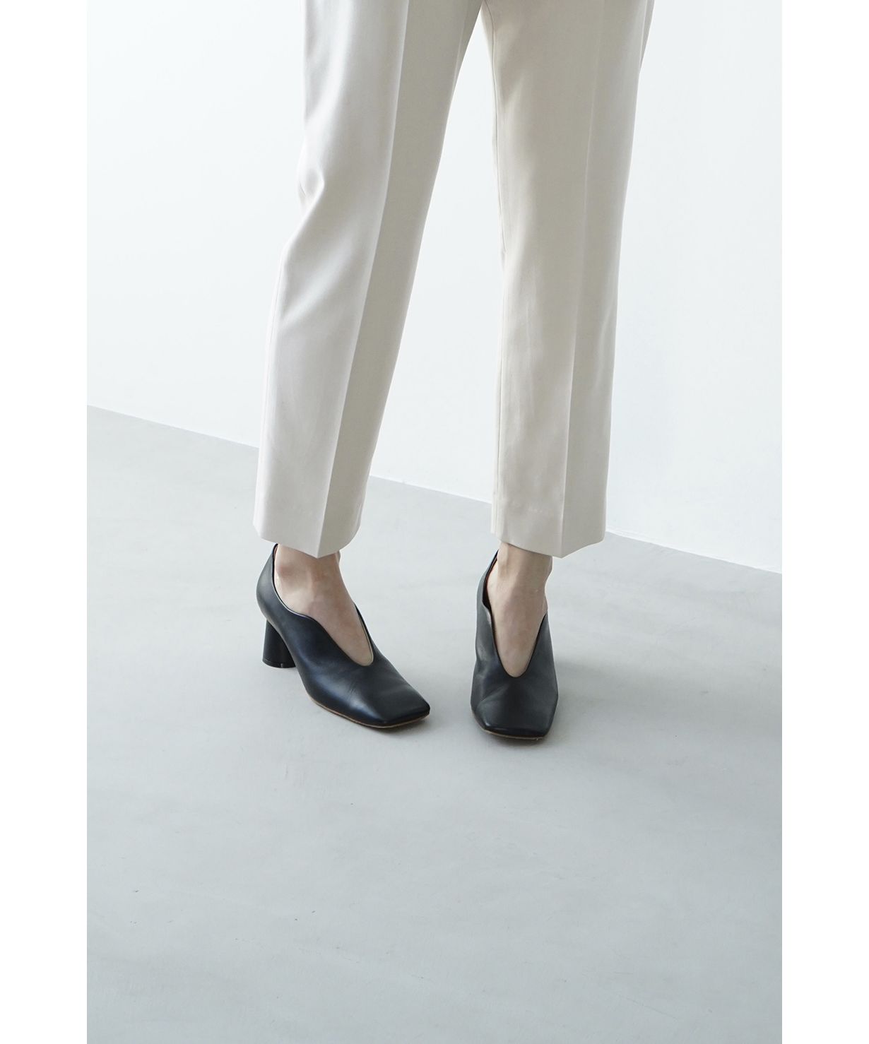 セール】HIGH WAIST TAPERED PANTS(505203484) | クラネ(CLANE) - MAGASEEK