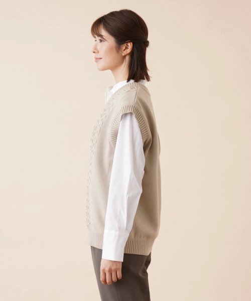 Vネックニットベスト 