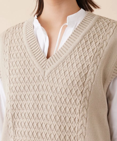 Vネックニットベスト 