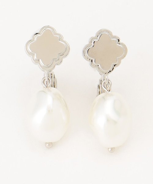 TOCCA(TOCCA)/SWING PEARL CLOVER EARRINGS イヤリング/img07