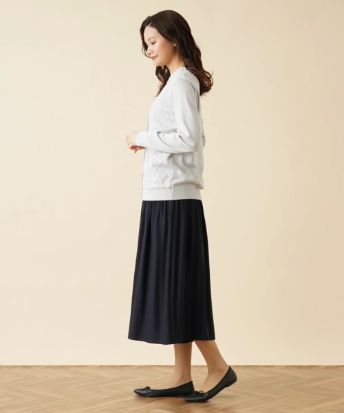 Vネックニットカーディガン 【カタログ掲載・アンサンブル対応・洗える】ハイツイストコットンアセテート カーディガン NA1734003706(13200円)