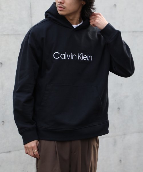 Calvin Klein(カルバンクライン)/【Calvin Klein / カルバンクライン】ロゴ刺繍スウェットフーディパーカー 40HM231 父の日 ギフト プレゼント 贈り物/img01
