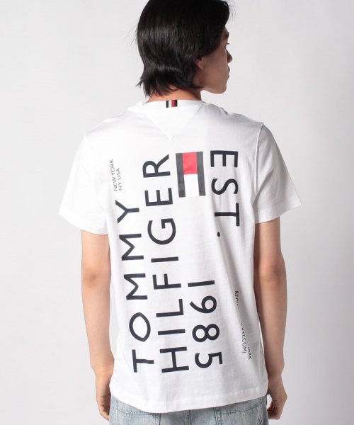 TOMMY HILFIGER(トミーヒルフィガー)/BRAND LOVE BACK TEE/img23