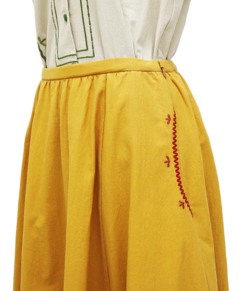 Jocomomola(ホコモモラ)/Dibujar 刺繍スカート/img23