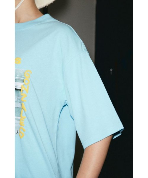 SLY(スライ)/（What it isNt）x SLY LARGE Tシャツ/img15