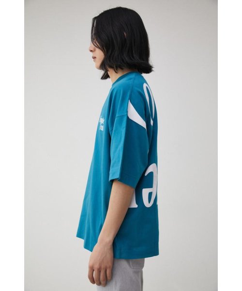 AZUL by moussy(アズールバイマウジー)/CONVEY BACK PRINT TEE/img23