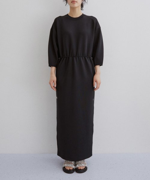 ハーフスリーブドロストワンピース なし