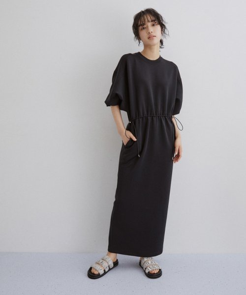 ハーフスリーブドロストワンピース なし