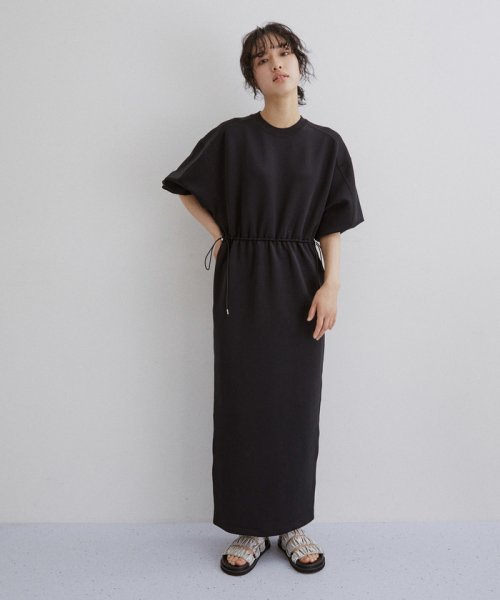 ハーフスリーブドロストワンピース なし