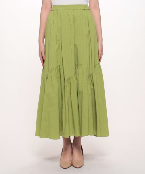 バイヤス切替ギャザースカート 手洗い可能です フィッティングモデル 詳細画像 165cm B73 W61 H85　着用サイズ：02